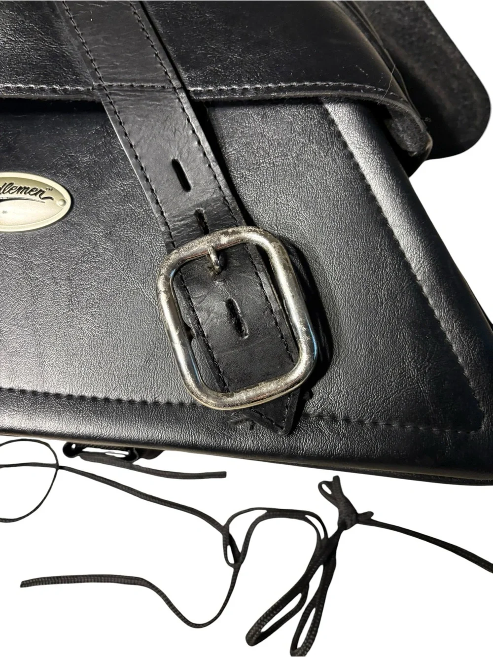 Saddlemen Large Drifter Slant Plain Black Leather Motorcycle Saddlebags